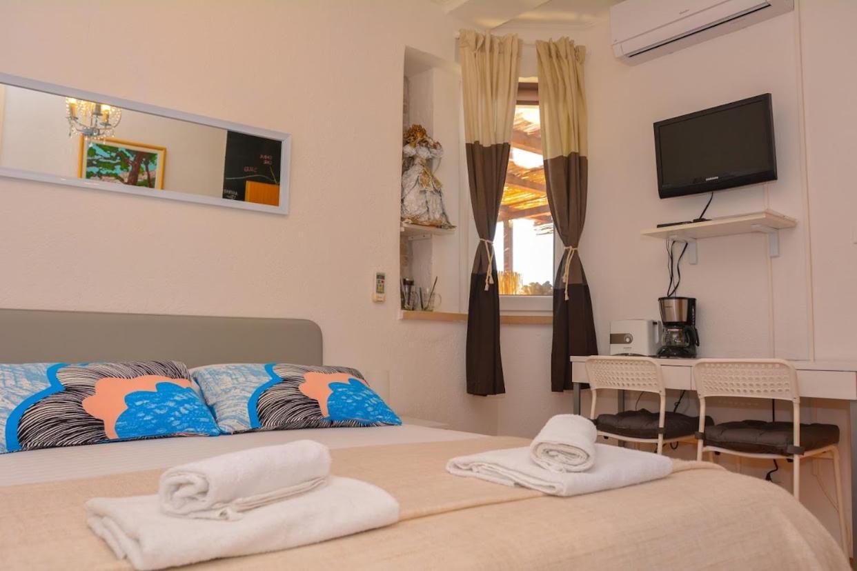 And Sveti Jakov 3*